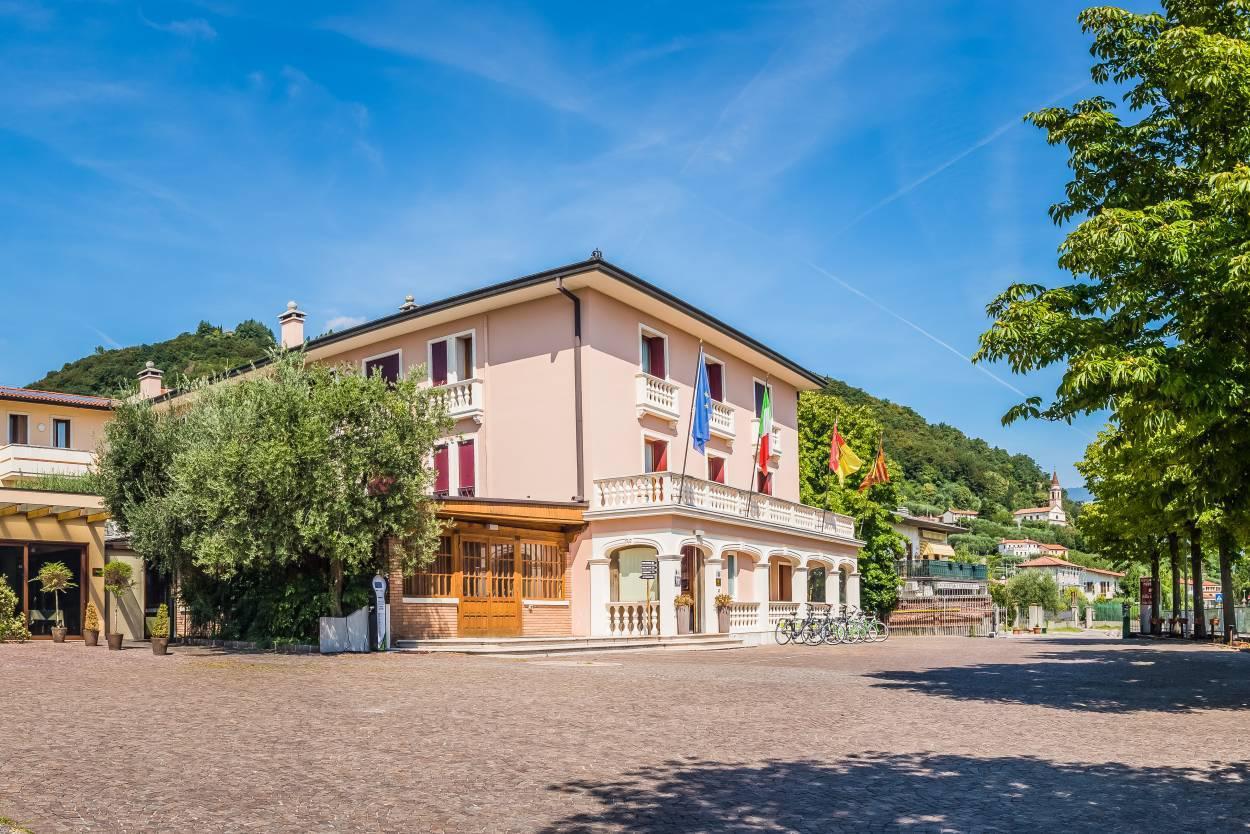 Hotel Alla Corte Spa & Wellness Relax Bassano del Grappa Eksteriør bilde
